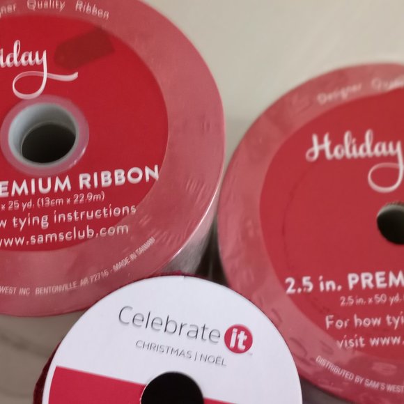Christmas Crafters Wired Ribbon Spools New! X 4. Total 87 yards - Picture 1 of 6